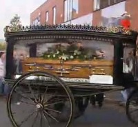 Thousands bid farewell to Alex Higgins